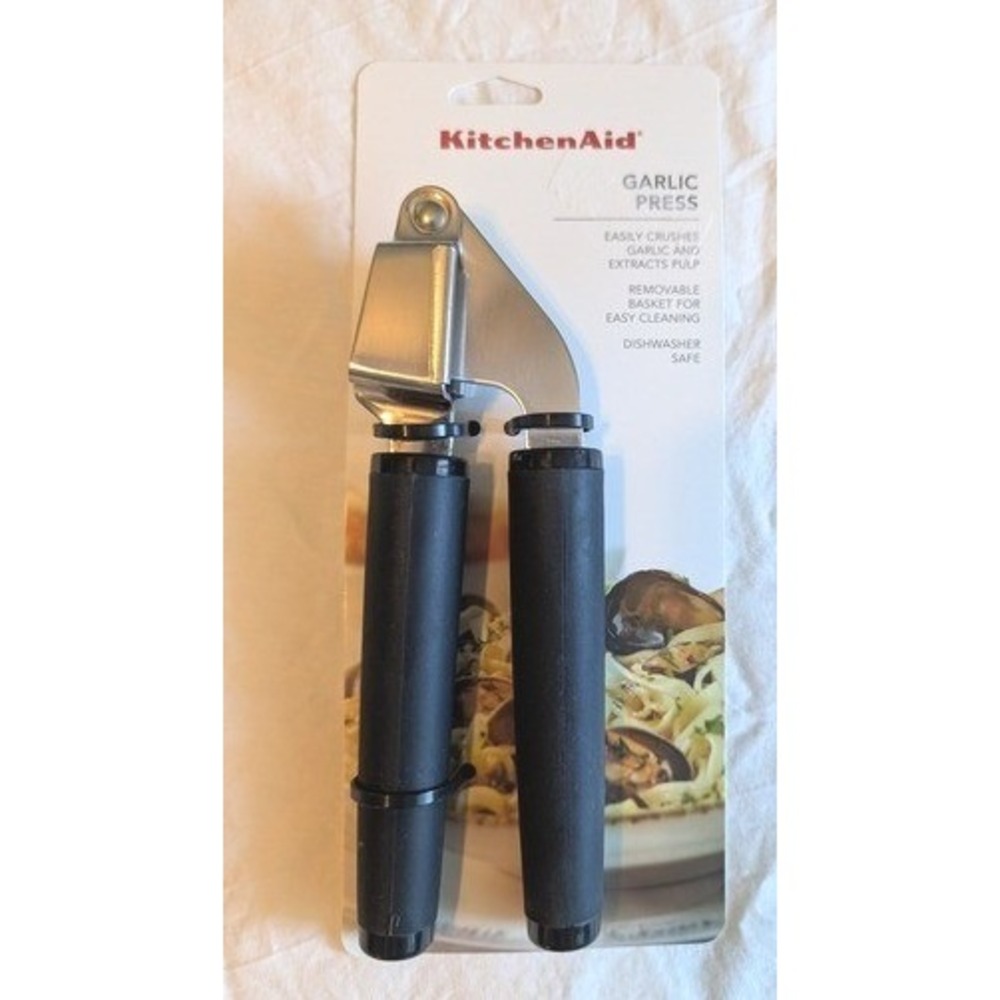 KitchenAid Garlic Press Stainless Steel w/ Soft Grip Handle NEW Sealed